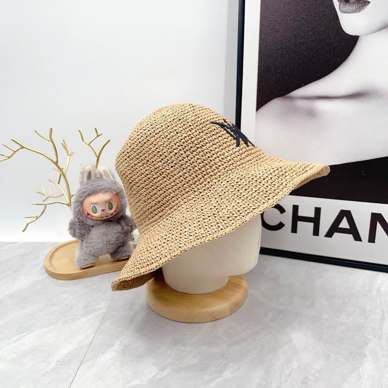 Dior hat dx (70)