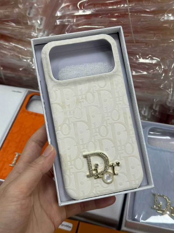 Dior iPhone Shell 07 (2)