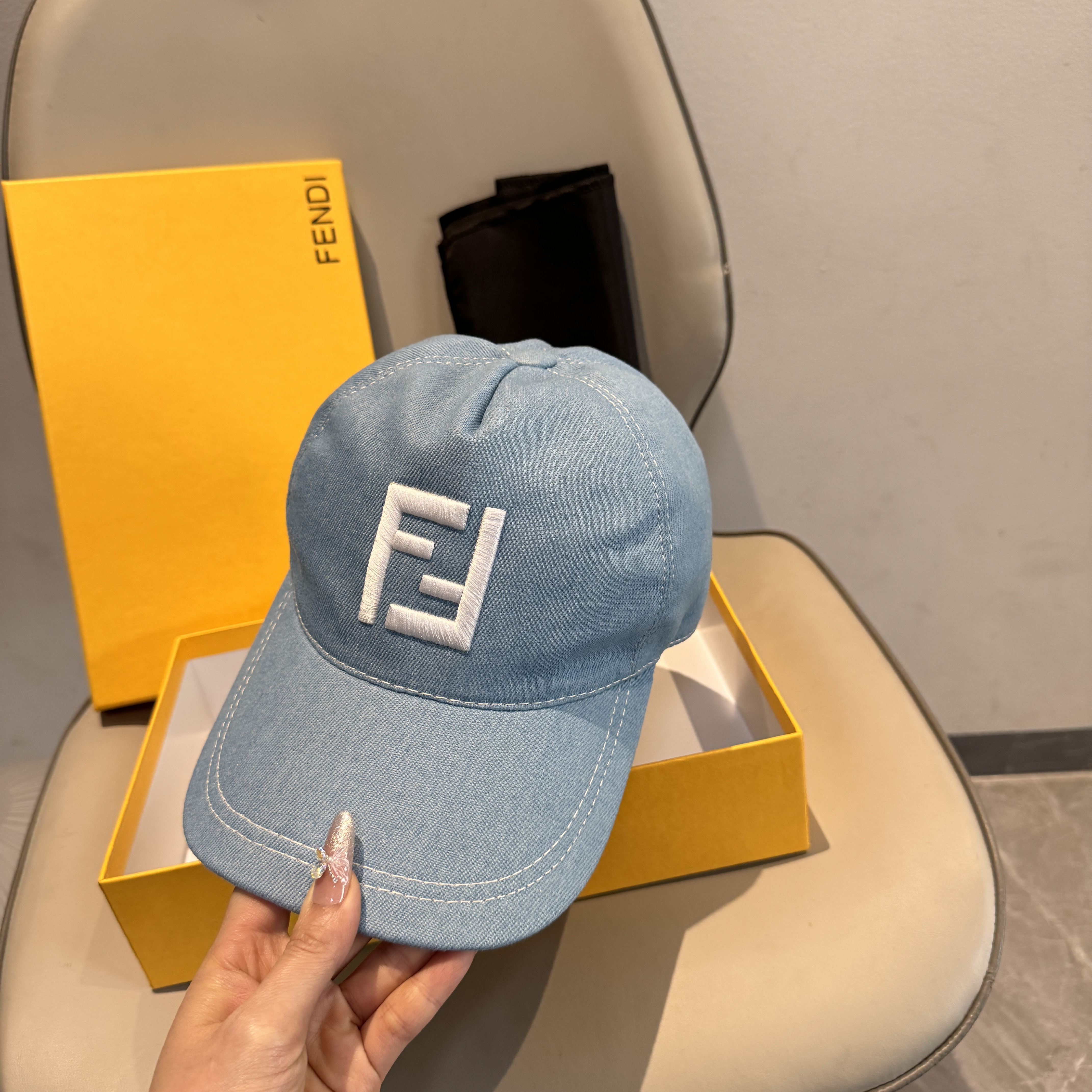 Fendi Cap（高版本）dx (205)