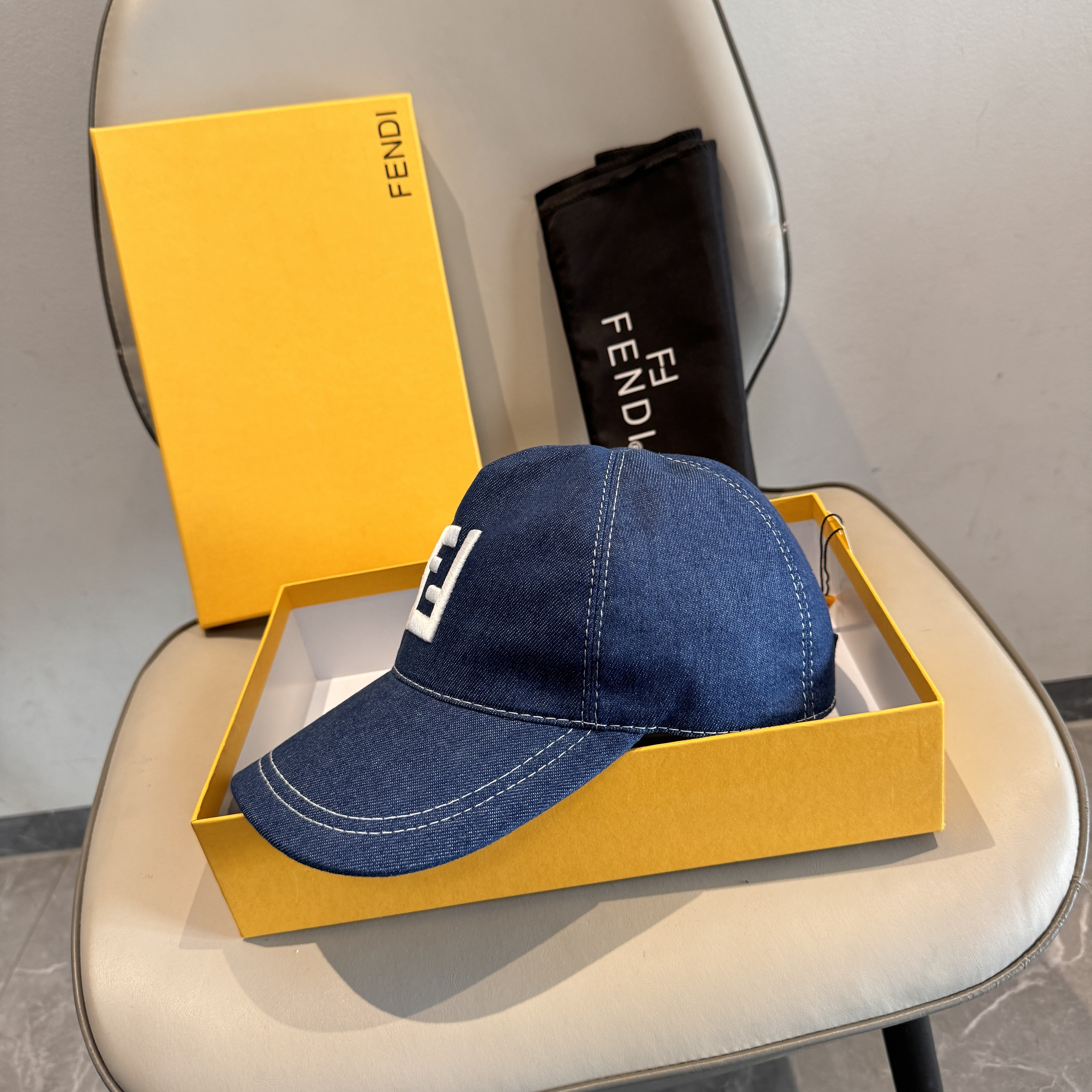 Fendi Cap（高版本）dx (216)