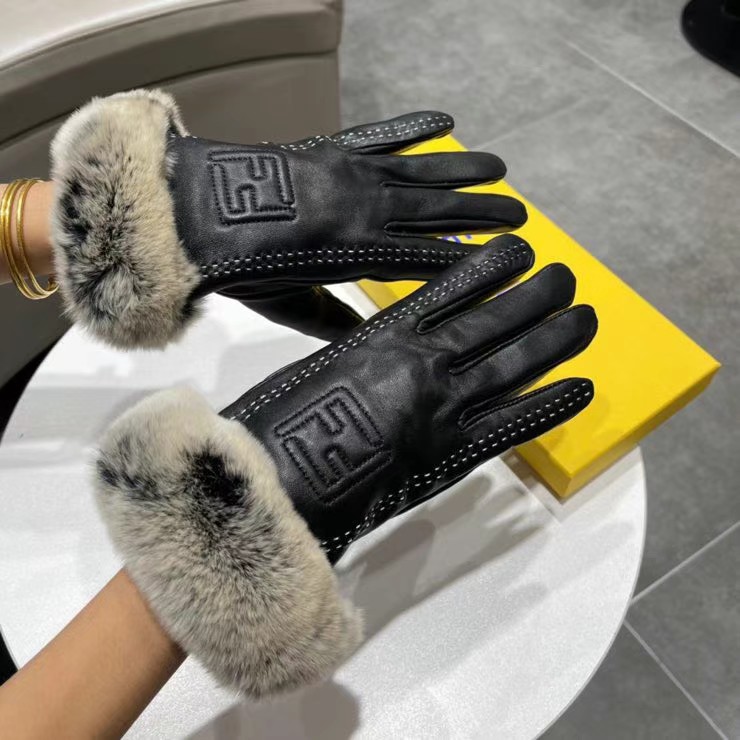 Fendi Gloves M L 32 (3)