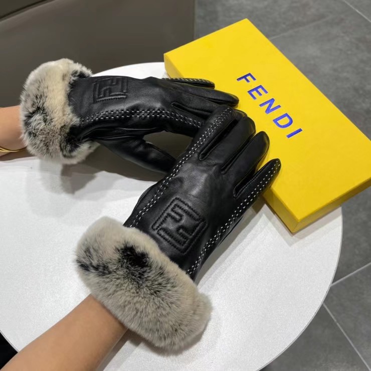 Fendi Gloves M L 32 (4)