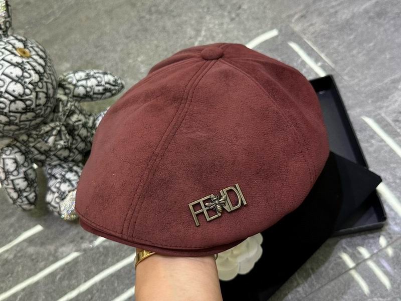 Fendi beret dx (39)