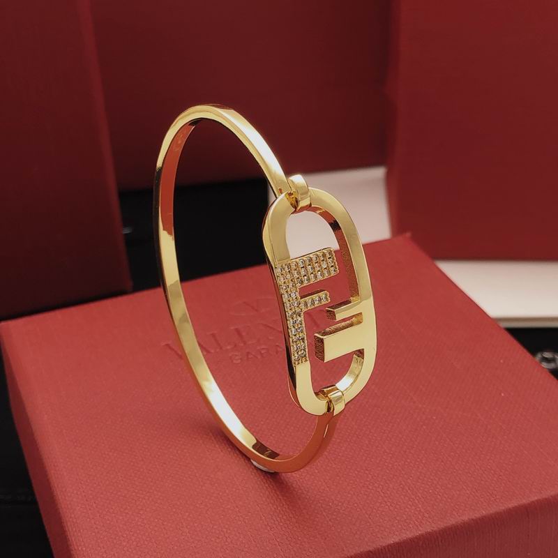 Fendi bracelet 01yxx06 (11)