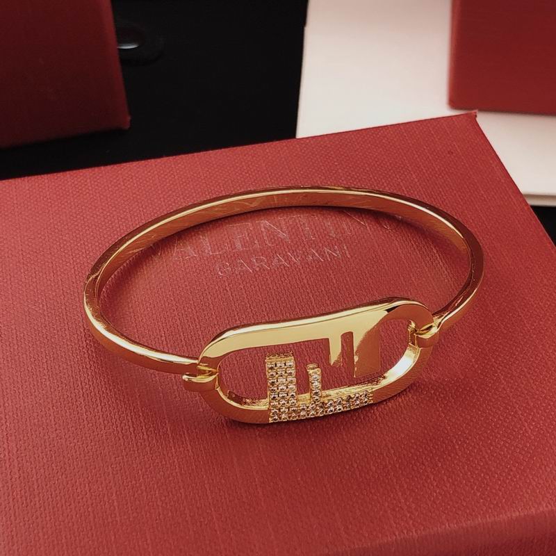 Fendi bracelet 01yxx06 (12)