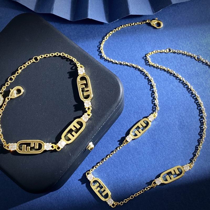 Fendi bracelet 01yxx07 (7)