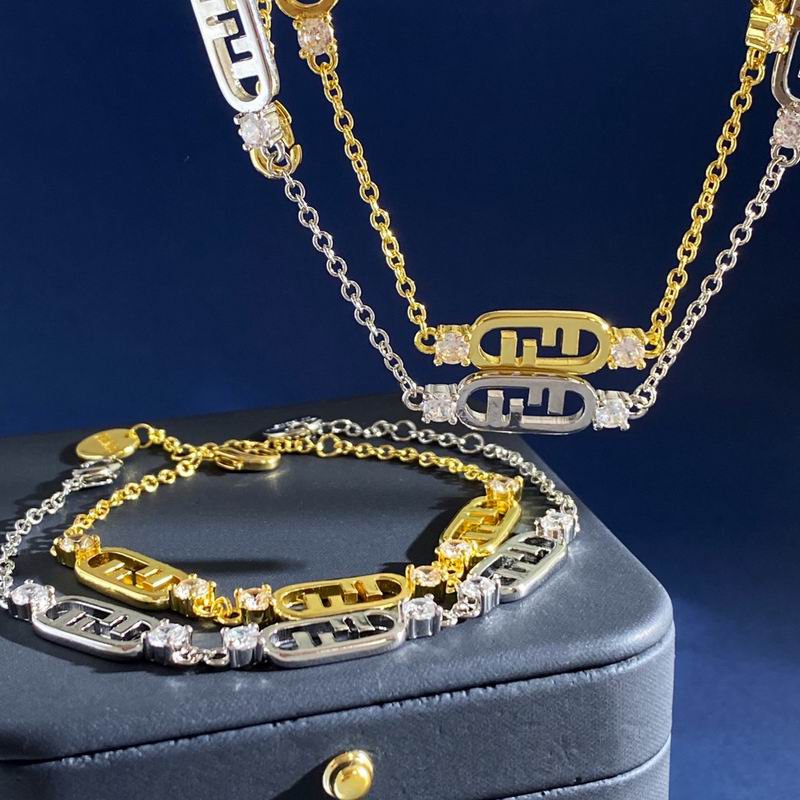 Fendi bracelet 01yxx07 (8)