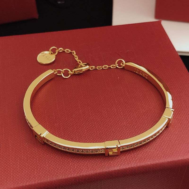 Fendi bracelet 12yxx04 (9)