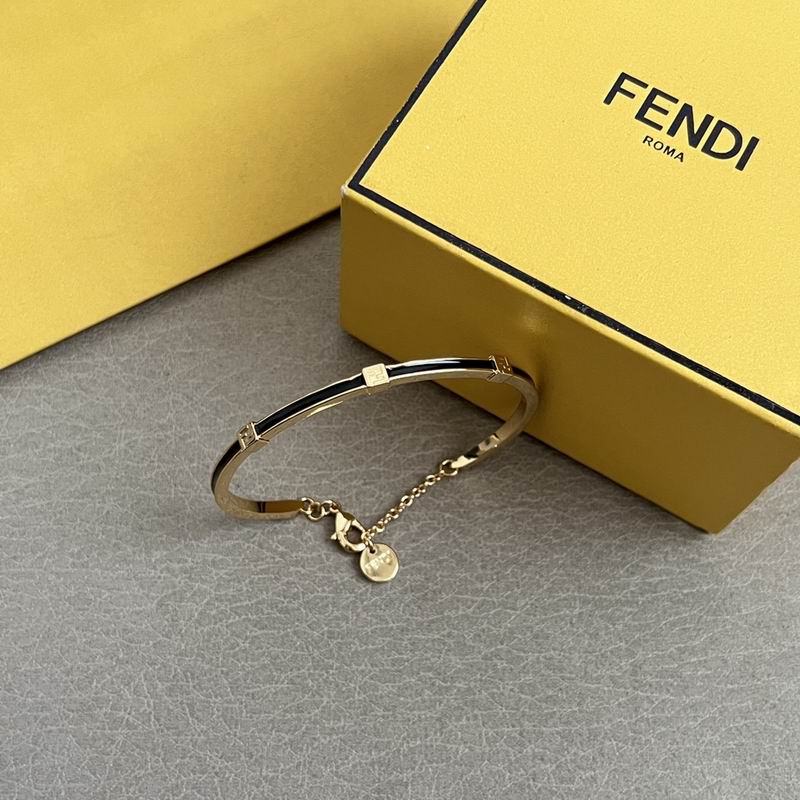 Fendi bracelet 12yxx05 (10)