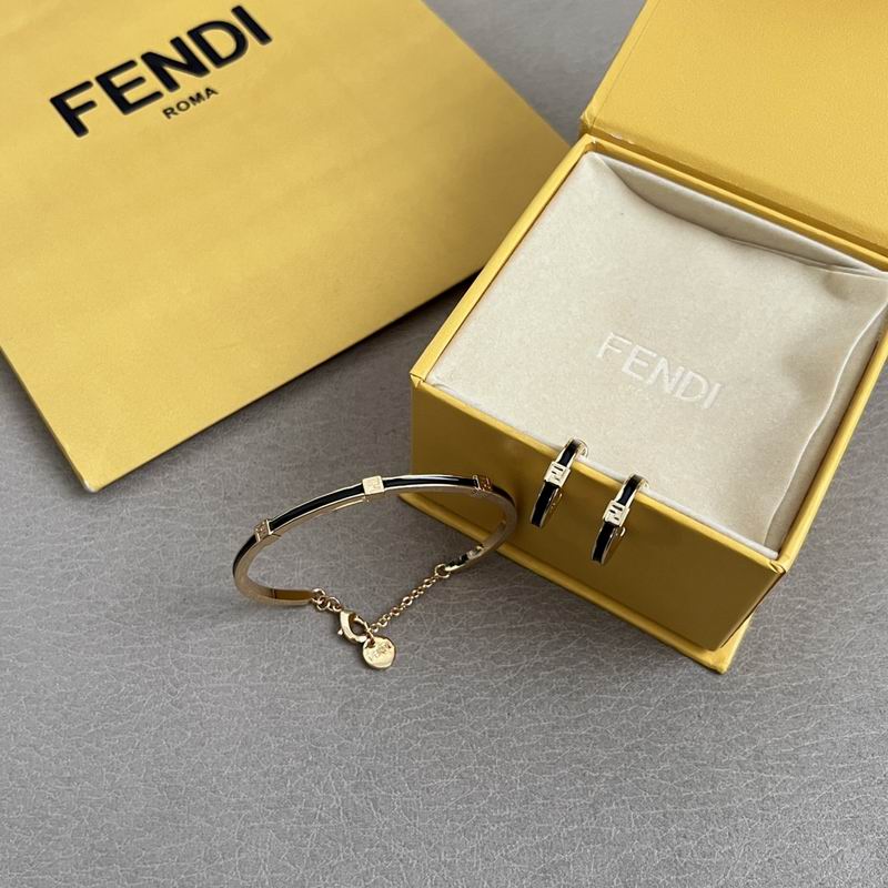 Fendi bracelet 12yxx05 (8)