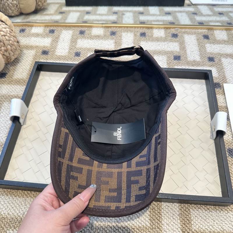 Fendi cap (1015)