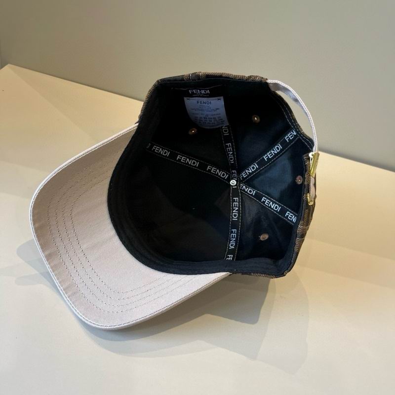 Fendi cap (1666)