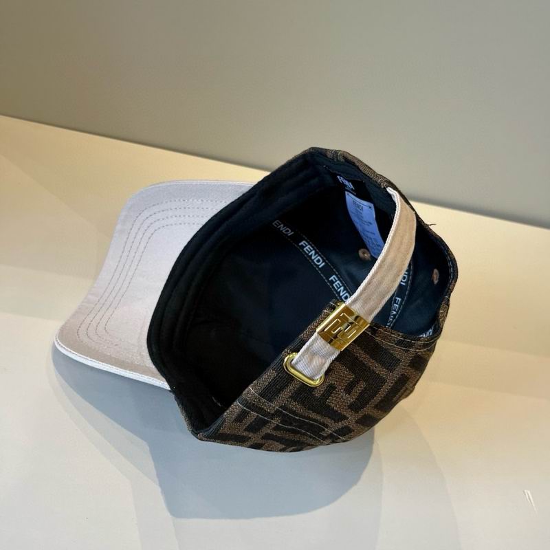 Fendi cap (1667)