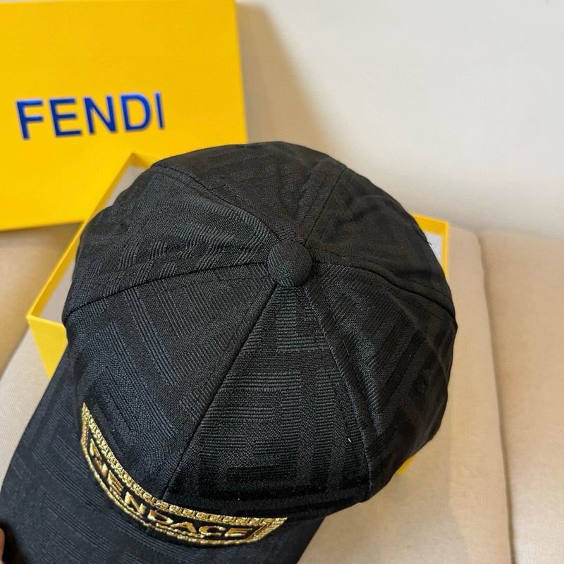 Fendi cap (1680)