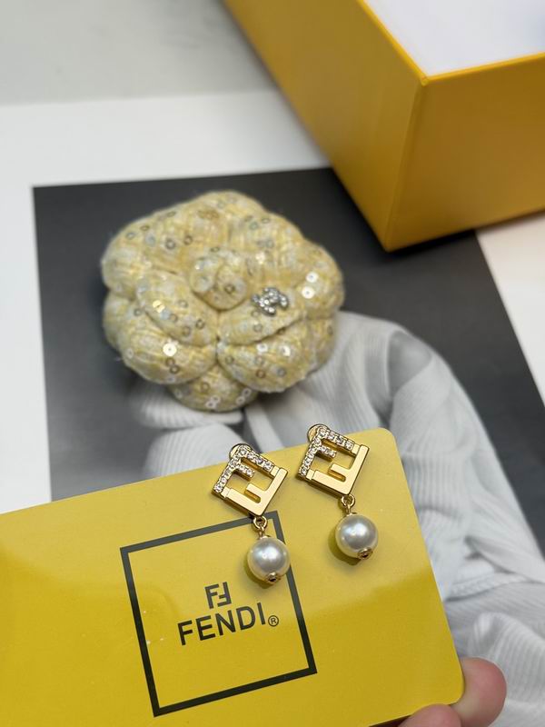 Fendi earring 01yxx30 (3)