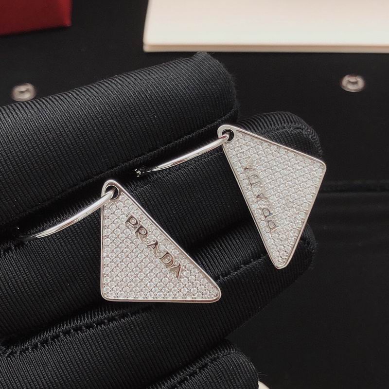 Fendi earring 11yxx07 (4)