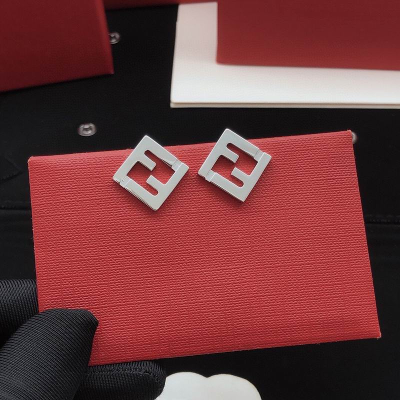 Fendi earring 11yxx10 (4)