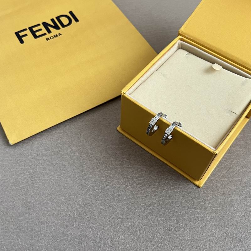 Fendi earring 12yxx24 (1)