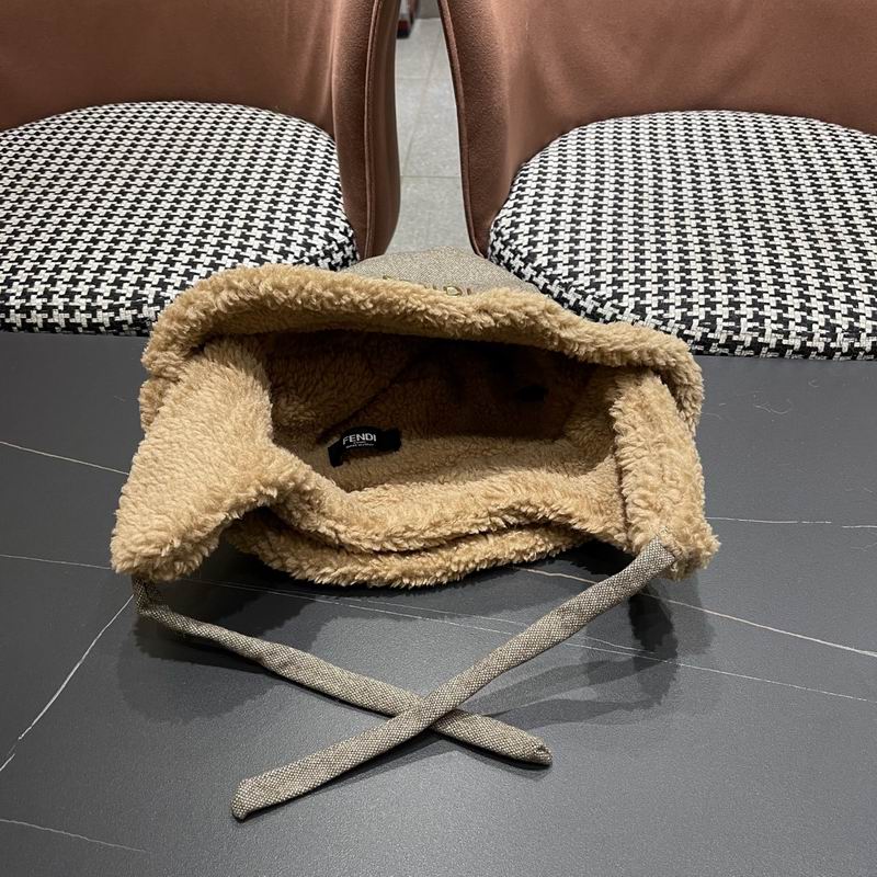 Fendi hat (134)