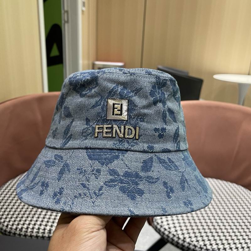 Fendi hat (403)