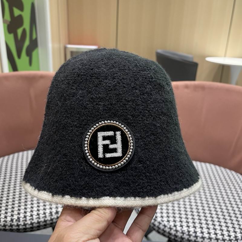 Fendi hat (479)
