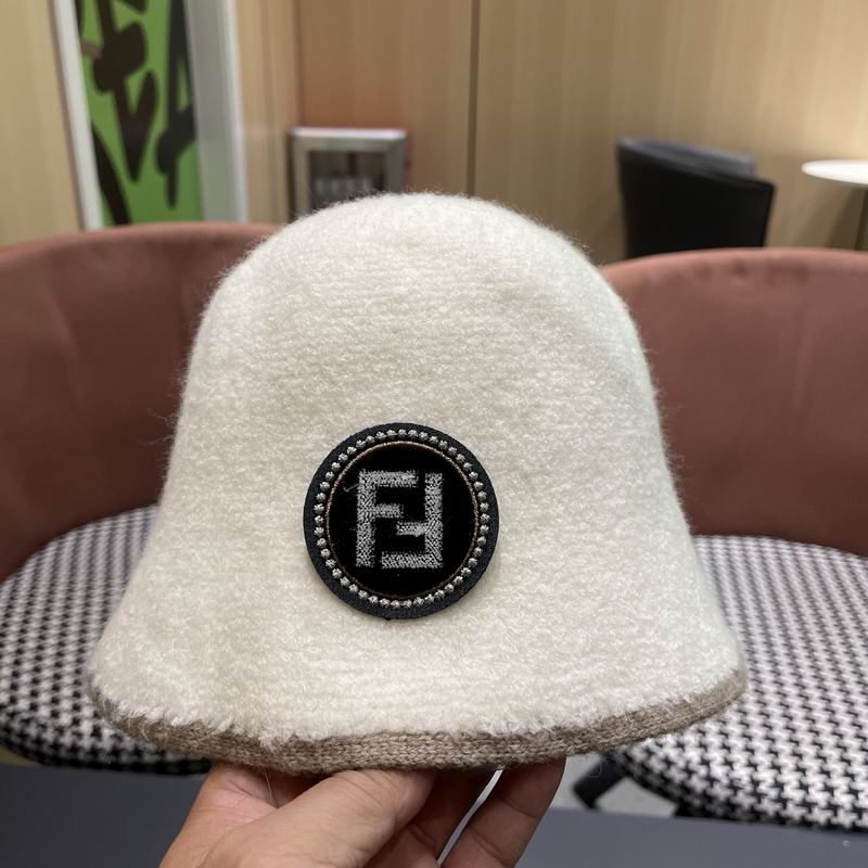 Fendi hat (491)