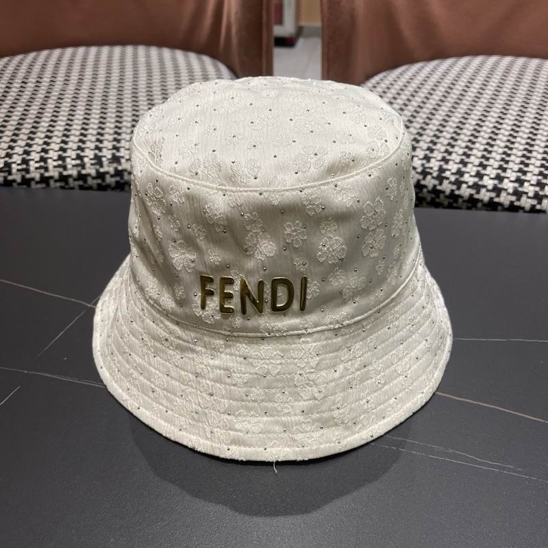 Fendi hat (675)
