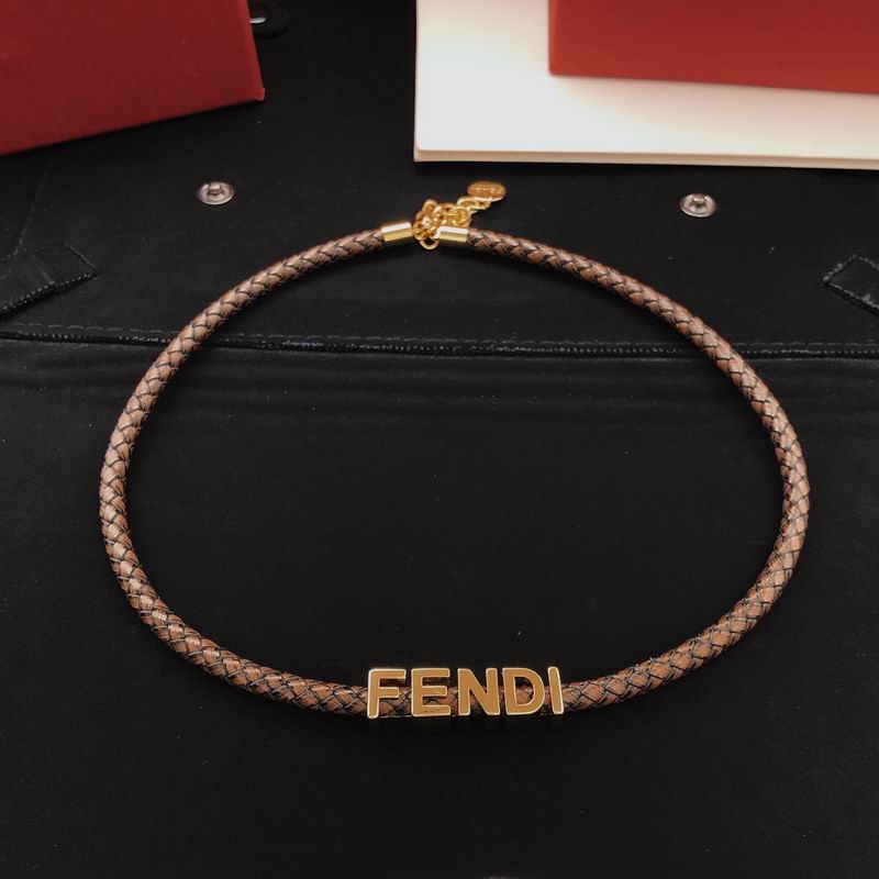 Fendi necklace 01yxx04 (2)