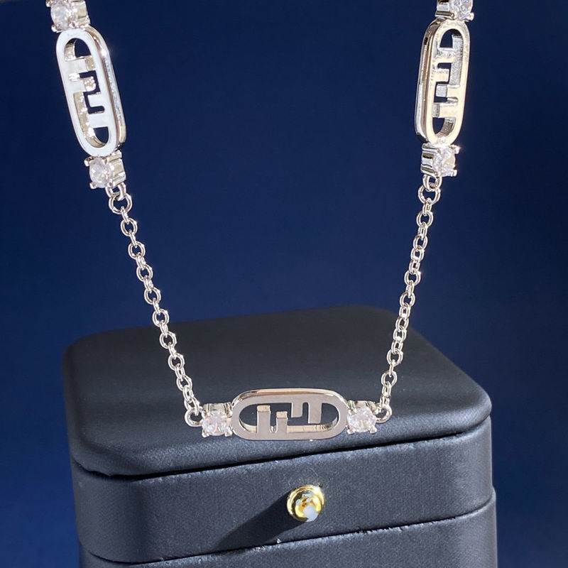 Fendi necklace 01yxx05 (2)