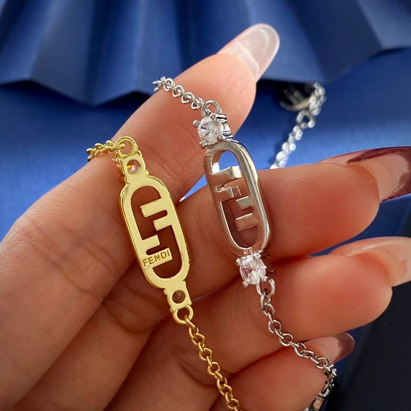 Fendi necklace 01yxx05 (6)