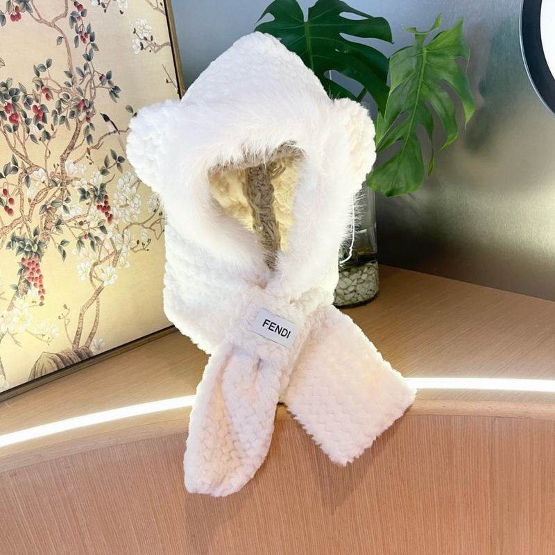 Fendi scarf hat (536)