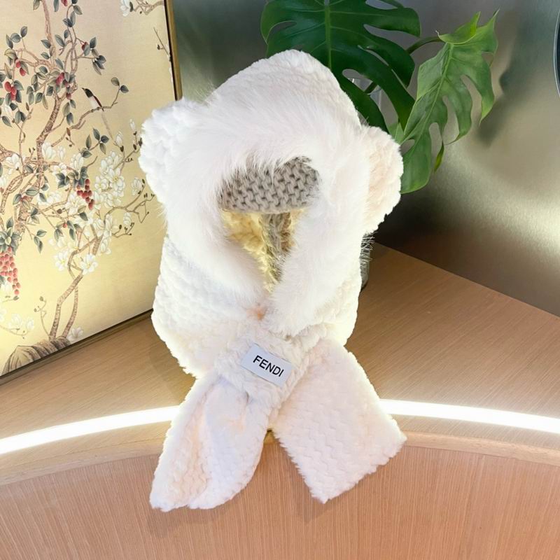 Fendi scarf hat (539)