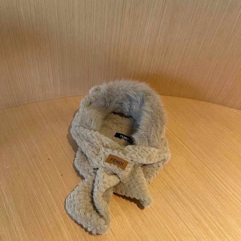 Fendi scarf hat (541)