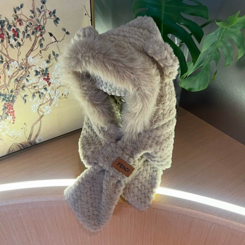 Fendi scarf hat (548)