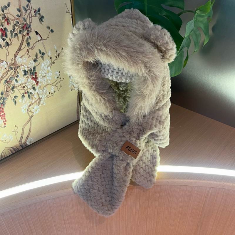 Fendi scarf hat (549)