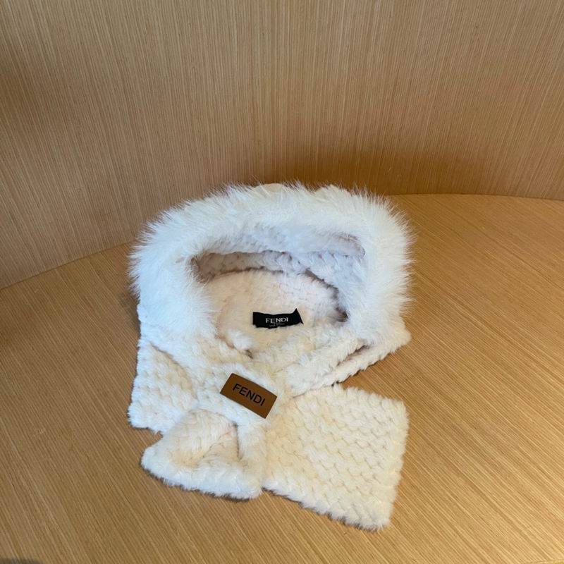 Fendi scarf hat (552)