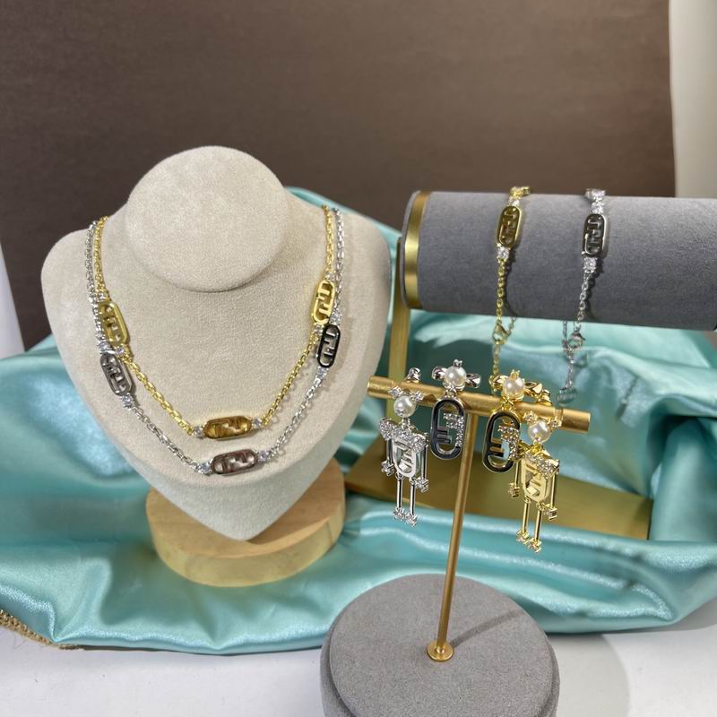 Fendi suits 12yxx01 (1)