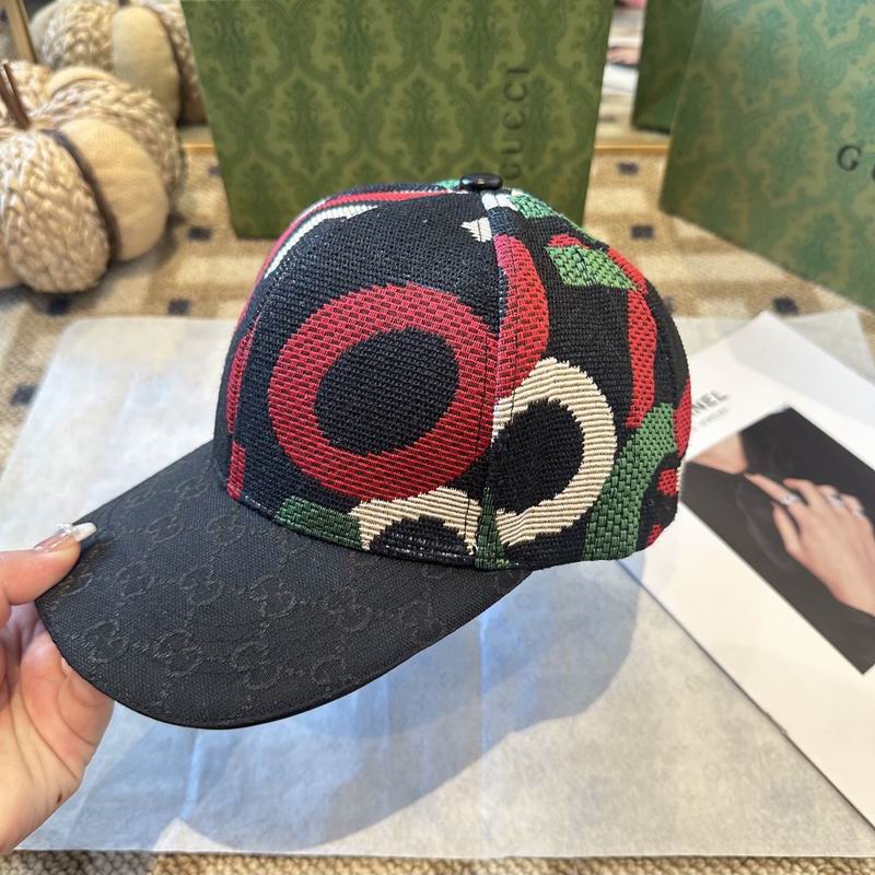 Gucci Cap (2525)
