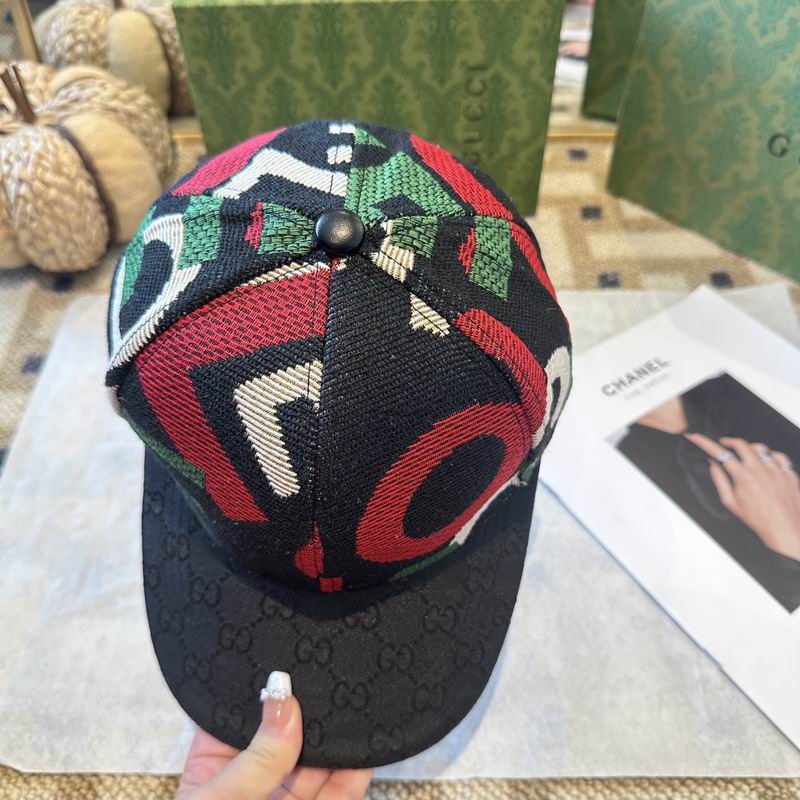 Gucci Cap (2526)