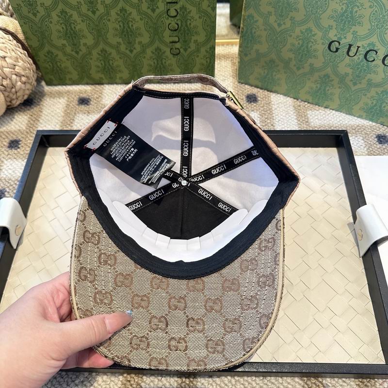 Gucci Cap (2608)