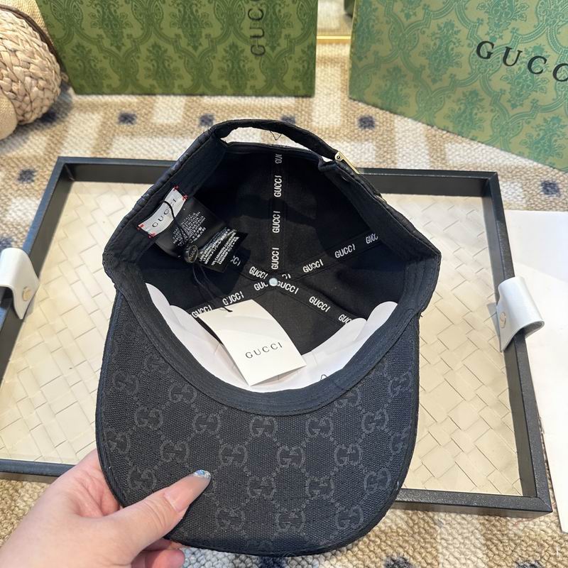 Gucci Cap (2617)