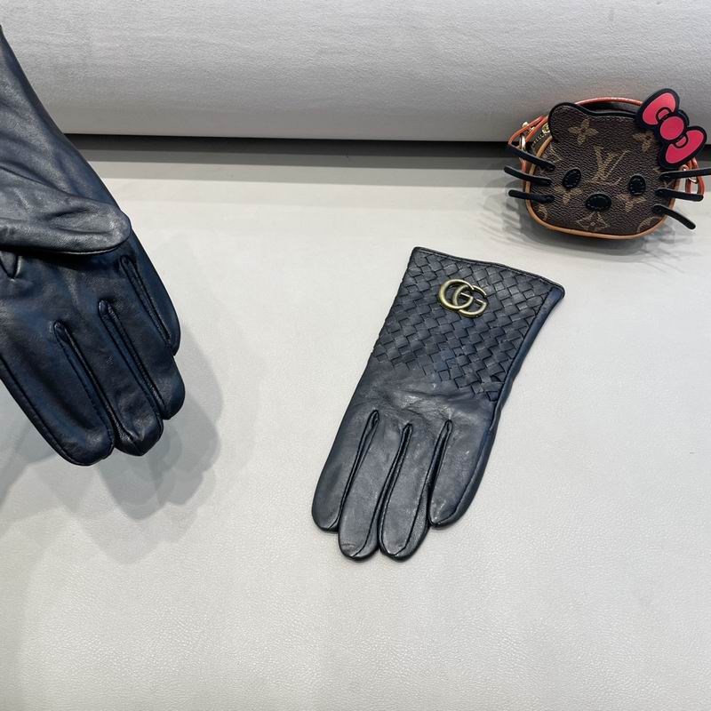 Gucci Gloves 18 (9)