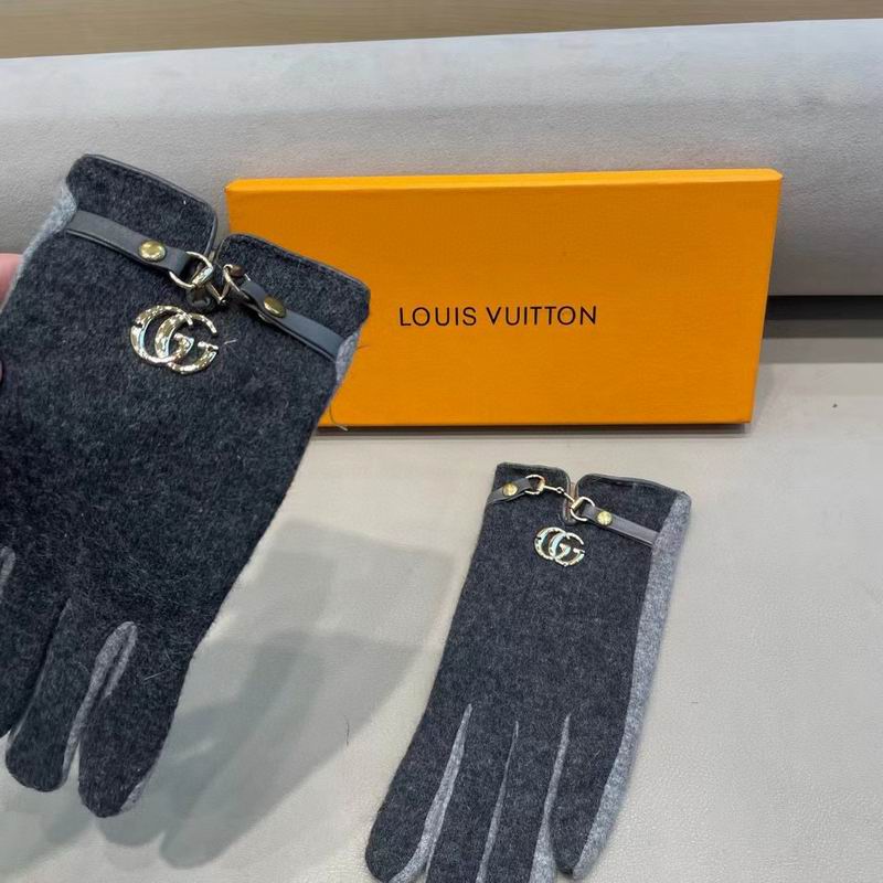 Gucci Gloves 19 (10)