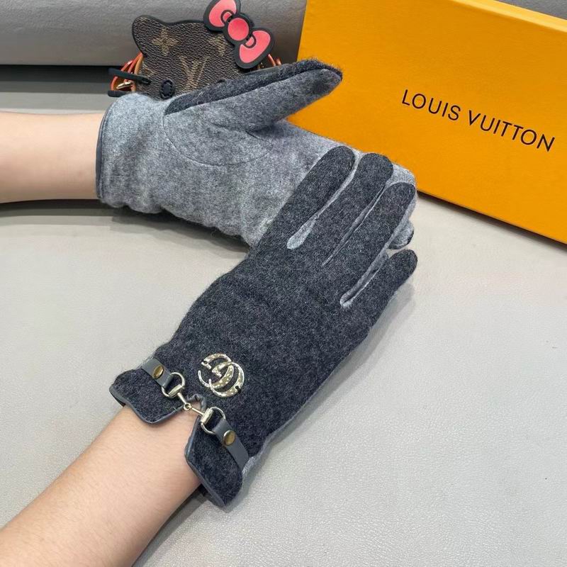 Gucci Gloves 19 (2)