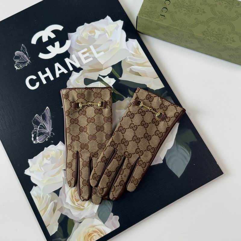 Gucci Gloves 48 (7)