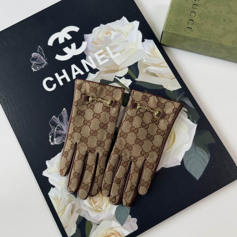 Gucci Gloves 48 (8)