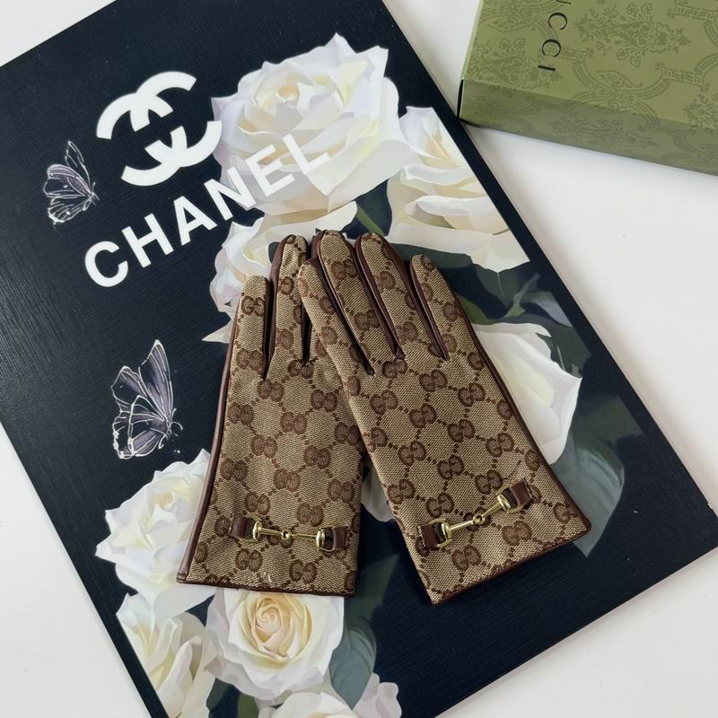 Gucci Gloves 48 (9)