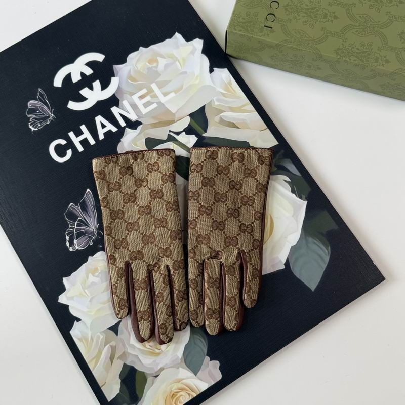 Gucci Gloves 49 (7)