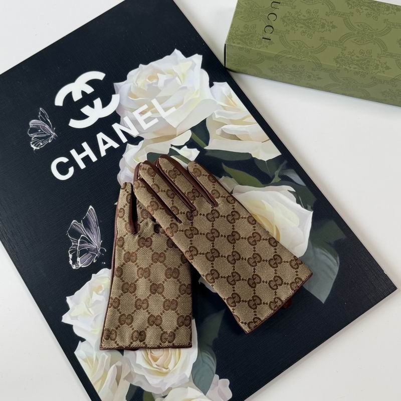 Gucci Gloves 49 (8)