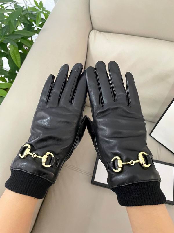 Gucci Gloves 61 (4)